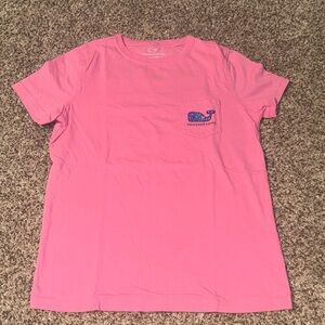 LIKE NEW! Vineyard Vines tee!